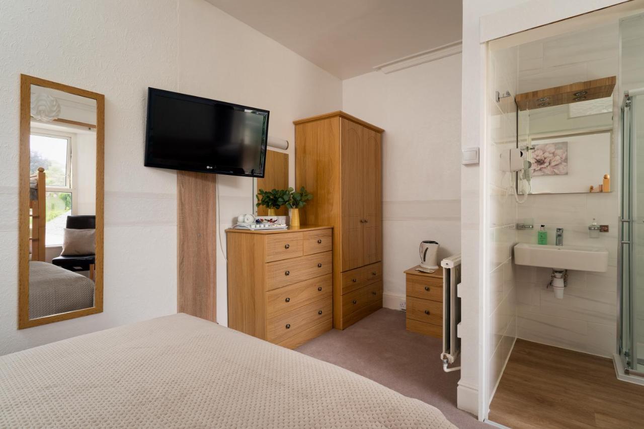 The Torland - Paignton Seafront - Free Parking, All Rooms En-Suite Экстерьер фото