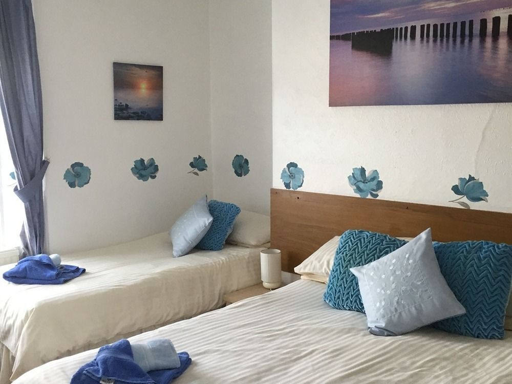 The Torland - Paignton Seafront - Free Parking, All Rooms En-Suite Экстерьер фото