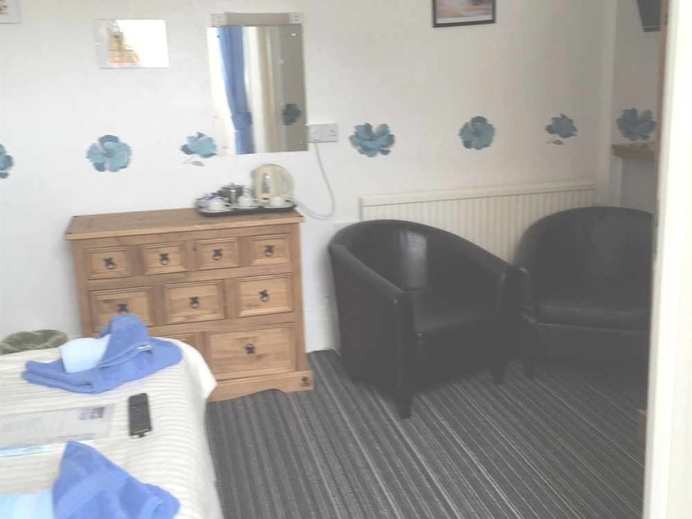 The Torland - Paignton Seafront - Free Parking, All Rooms En-Suite Экстерьер фото